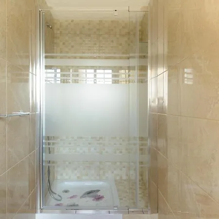 別荘 Con Piscina Ideal Parejas - Only Adults