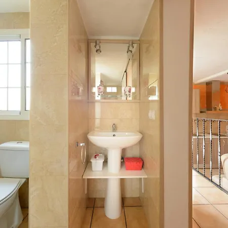 別荘 Con Piscina Ideal Parejas - Only Adults *