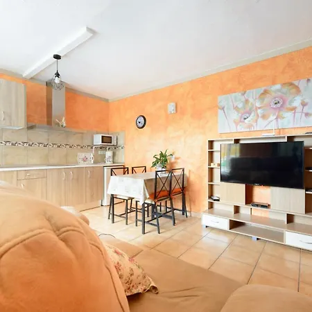 別荘 Con Piscina Ideal Parejas - Only Adults *